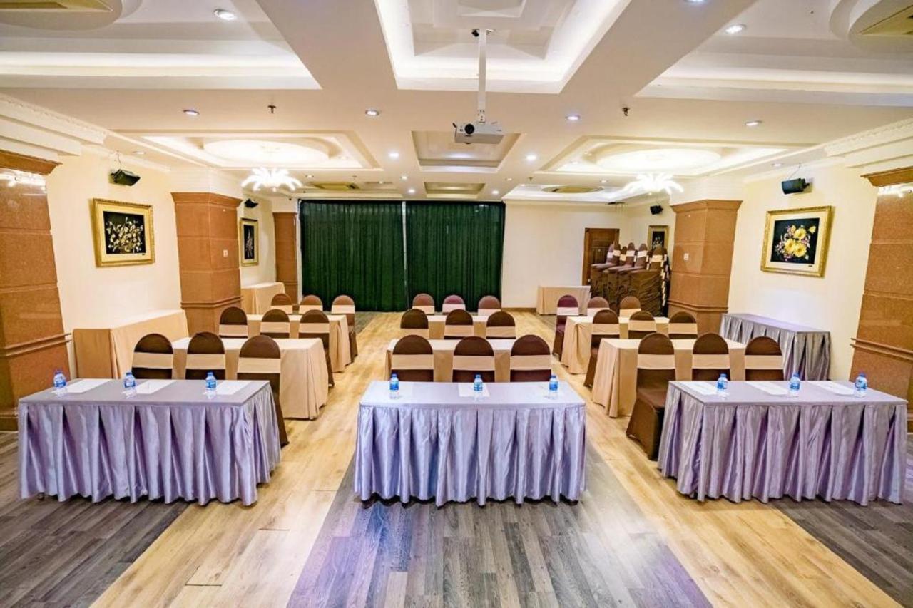 Adina 3 Star Hotel Ντα Νανγκ Εξωτερικό φωτογραφία